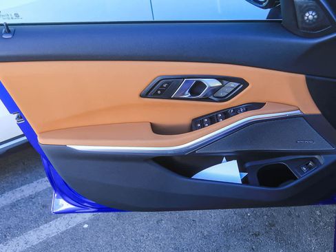 Certified 2025 BMW M340i image 17