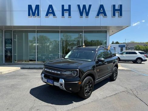 Certified 2025 Ford Bronco Sport Badlands AWD/4WD image 2