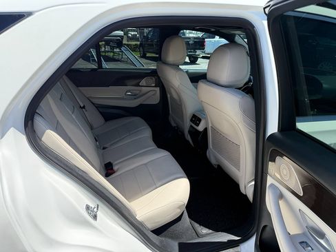 Used 2025 Mercedes-Benz GLE 350 4MATIC image 15