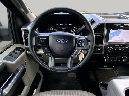 Used 2019 Ford F150 XLT w/ Equipment Group 302A Luxury AWD/4WD image 6
