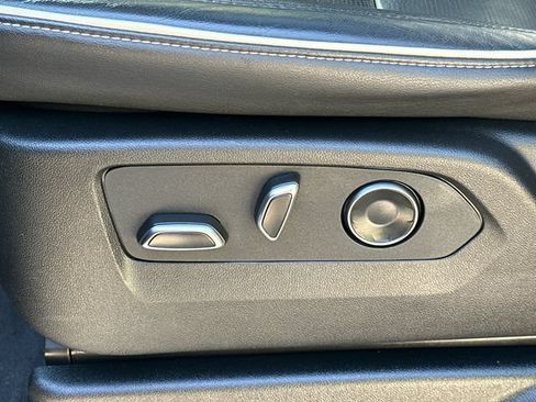 Certified 2024 Cadillac Escalade Sport AWD/4WD image 40