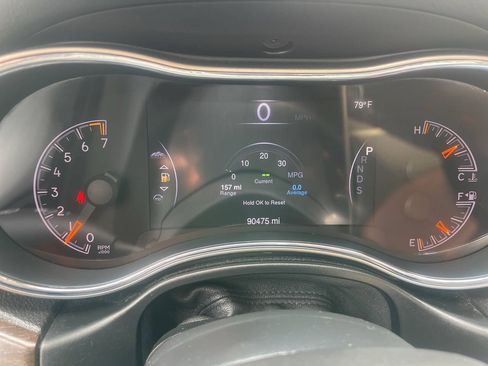 Used 2014 Jeep Grand Cherokee Limited AWD/4WD image 17