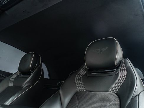 Used 2023 Bentley Continental GT V8 image 42