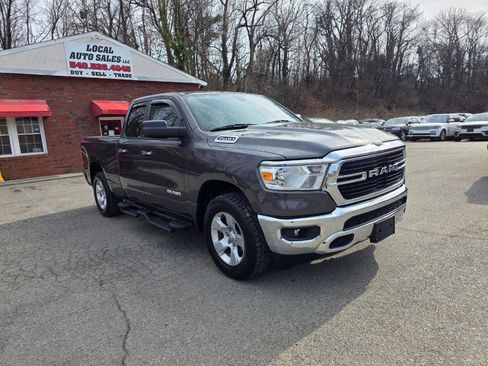 Used 2020 RAM 1500 Big Horn image 3