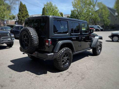 Used 2025 Jeep Wrangler Unlimited Sport AWD/4WD image 8