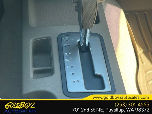 Used 2007 Nissan Frontier SE w/ SE Value Truck Pkg AWD/4WD image 34