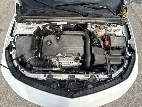 Used 2023 Chevrolet Malibu LT image 17