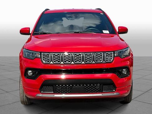 Used 2023 Jeep Compass Limited image 9