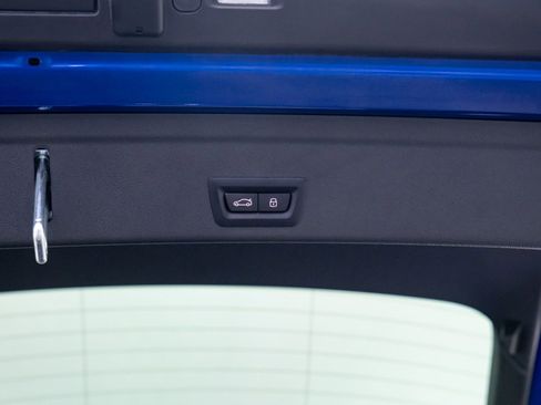 Certified 2025 BMW X6 M Competition w/ Executive Package image 32