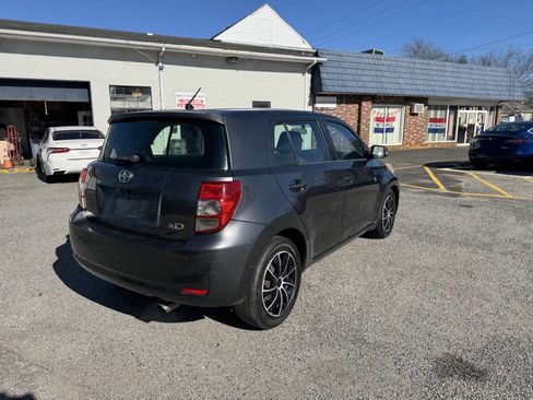 Used 2009 Scion xD image 12