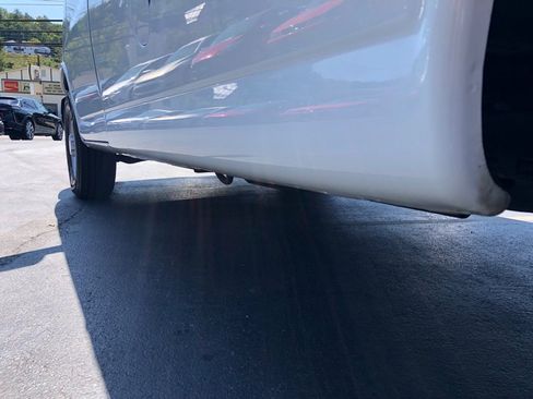 Used 2018 Chevrolet Express 2500 w/ Driver Convenience Package image 13