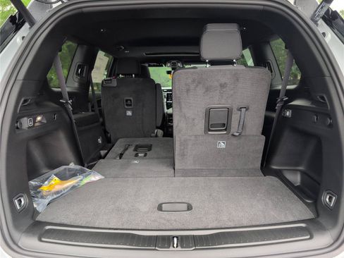 New 2026 Jeep Grand Cherokee L Laredo RWD image 5