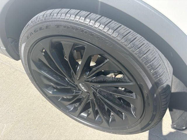 Used 2023 Lincoln Aviator Reserve w/ Equipment Group 201A RWD image 9