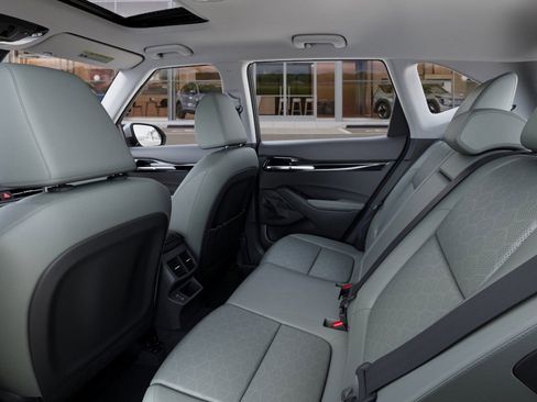 Certified 2025 Kia Seltos SX w/ SX Sunroof Package image 18