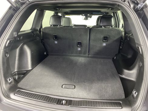 Used 2023 Jeep Grand Cherokee Altitude image 33