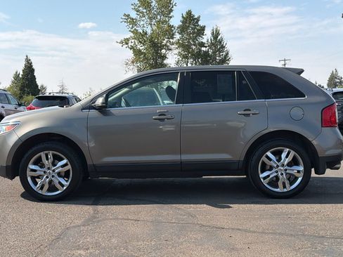 Used 2014 Ford Edge Limited w/ Equipment Group 302A AWD/4WD image 6