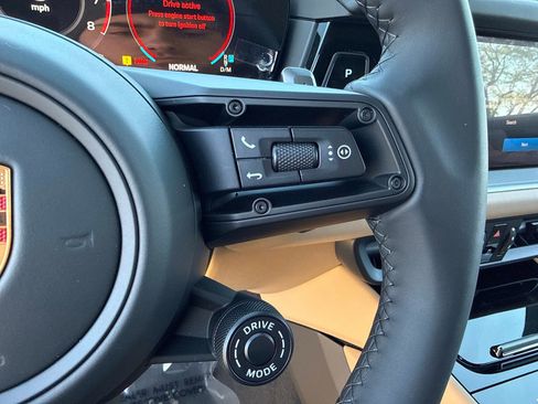 Certified 2026 Porsche Cayenne Coupe AWD/4WD image 25