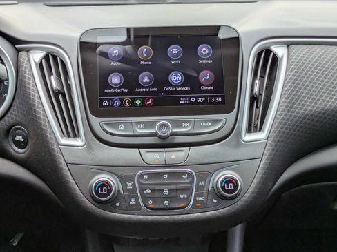 New 2024 Chevrolet Malibu LT FWD image 5