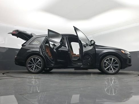 Used 2021 Audi Q7 3.0T Premium Plus image 7