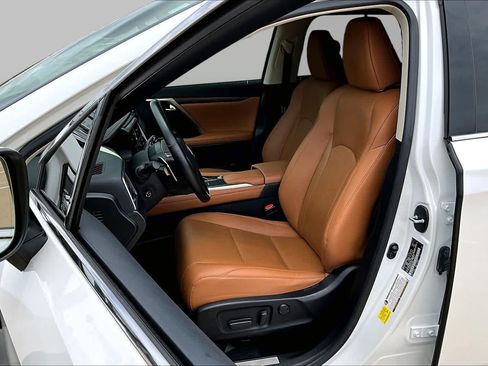 Used 2022 Lexus RX 350L FWD w/ Premium Package image 8
