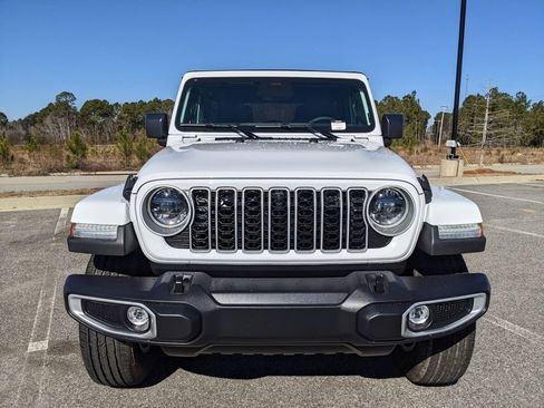 New 2026 Jeep Wrangler Sahara image 18