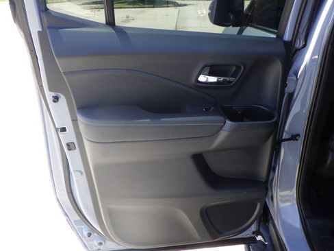 Used 2023 Honda Ridgeline RTL-E image 12