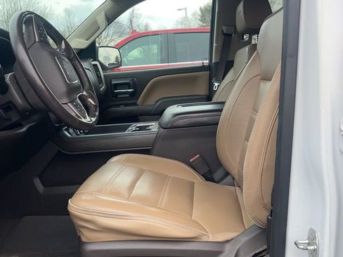 Used 2018 GMC Sierra 1500 Denali w/ Denali Ultimate Package image 2