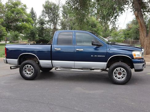 Used 2006 Dodge Ram 2500 Truck SLT w/ Trailer Tow Group AWD/4WD image 3