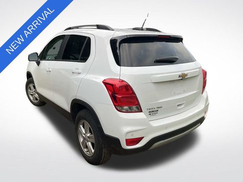 Used 2022 Chevrolet Trax LT w/ Driver Confidence Package AWD/4WD image 5