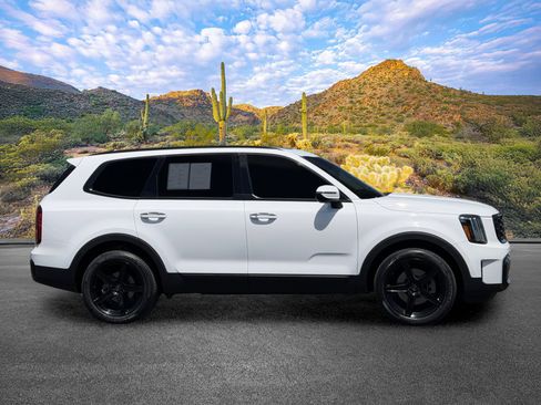 Used 2023 Kia Telluride S w/ S Sunroof Package AWD/4WD image 3