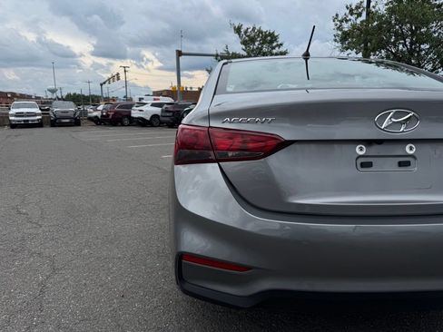 Used 2022 Hyundai Accent SE FWD image 55