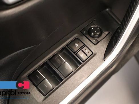 Certified 2025 Toyota RAV4 XLE FWD image 11
