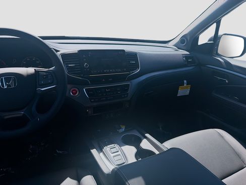New 2026 Honda Ridgeline RTL image 19