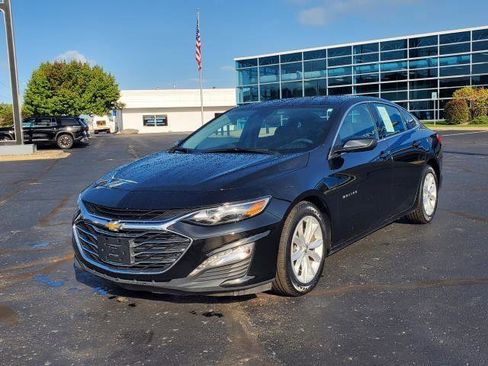 Used 2025 Chevrolet Malibu LT image 4