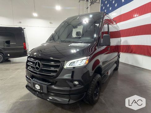 Used 2023 Mercedes-Benz Sprinter 2500 image 37