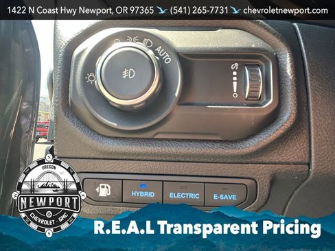 Used 2024 Jeep Wrangler Unlimited AWD/4WD image 17