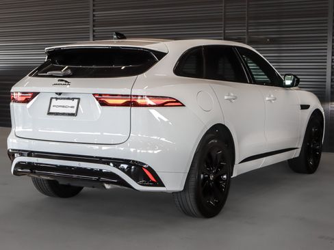 Used 2024 Jaguar F-PACE R-Dynamic S AWD/4WD image 14