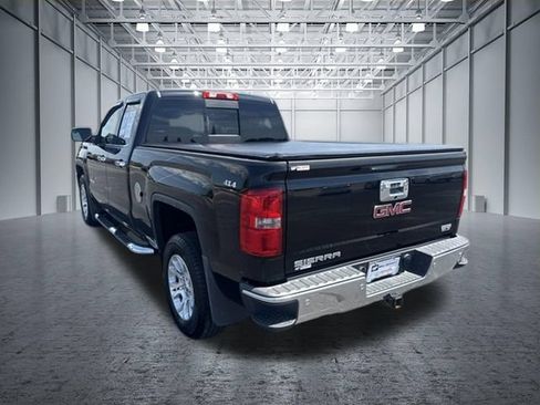 Used 2017 GMC Sierra 1500 SLE w/ Suspension Package, Off-Road AWD/4WD image 3