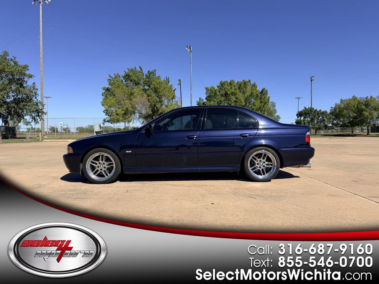 Used 2001 BMW 540i Sedan RWD image 1