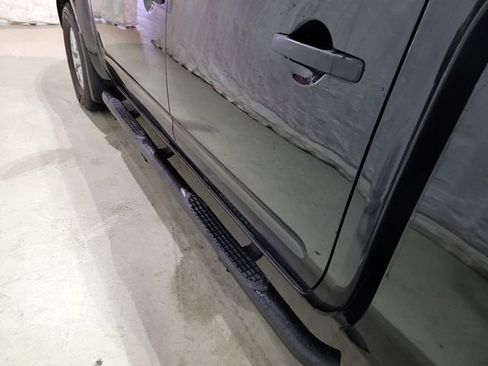 Used 2019 Nissan Frontier SV image 46