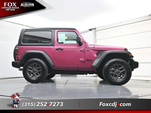 Used 2024 Jeep Wrangler Sport AWD/4WD image 24