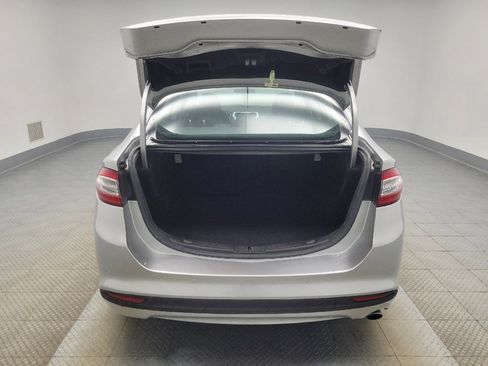 Used 2014 Ford Fusion SE image 29