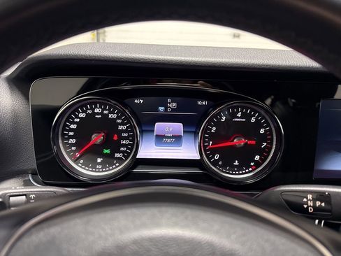 Used 2017 Mercedes-Benz E 400 4MATIC Wagon w/ Premium 1 Package image 24