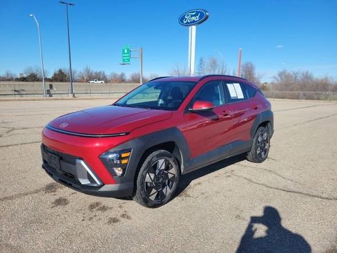 Used 2025 Hyundai Kona SEL image 19