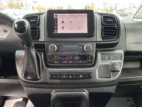 Used 2024 RAM ProMaster 2500 FWD image 16