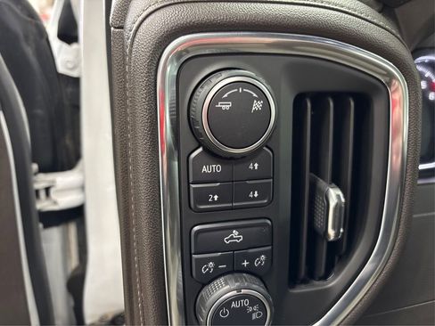 Used 2019 Chevrolet Silverado 1500 LT w/ All-Star Edition AWD/4WD image 35