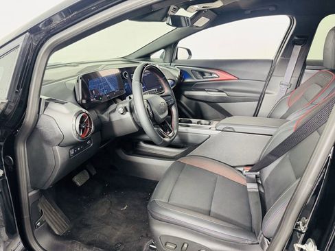 Used 2024 Chevrolet Equinox EV RS image 5