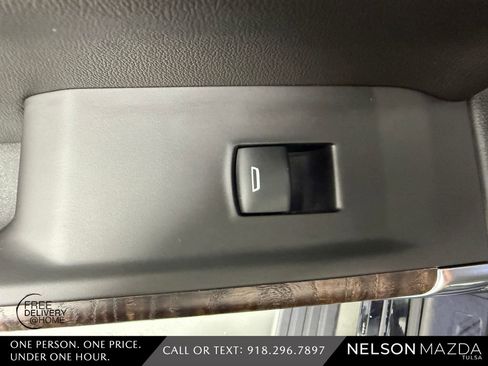 Used 2019 GMC Sierra 1500 Denali w/ Denali Ultimate Package AWD/4WD image 35