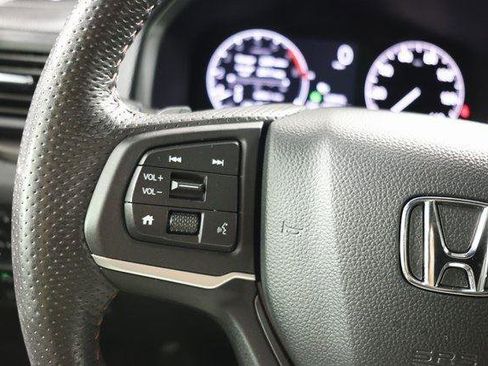 Used 2025 Honda Ridgeline TrailSport image 21