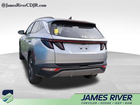 Used 2024 Hyundai Tucson Limited AWD/4WD image 14